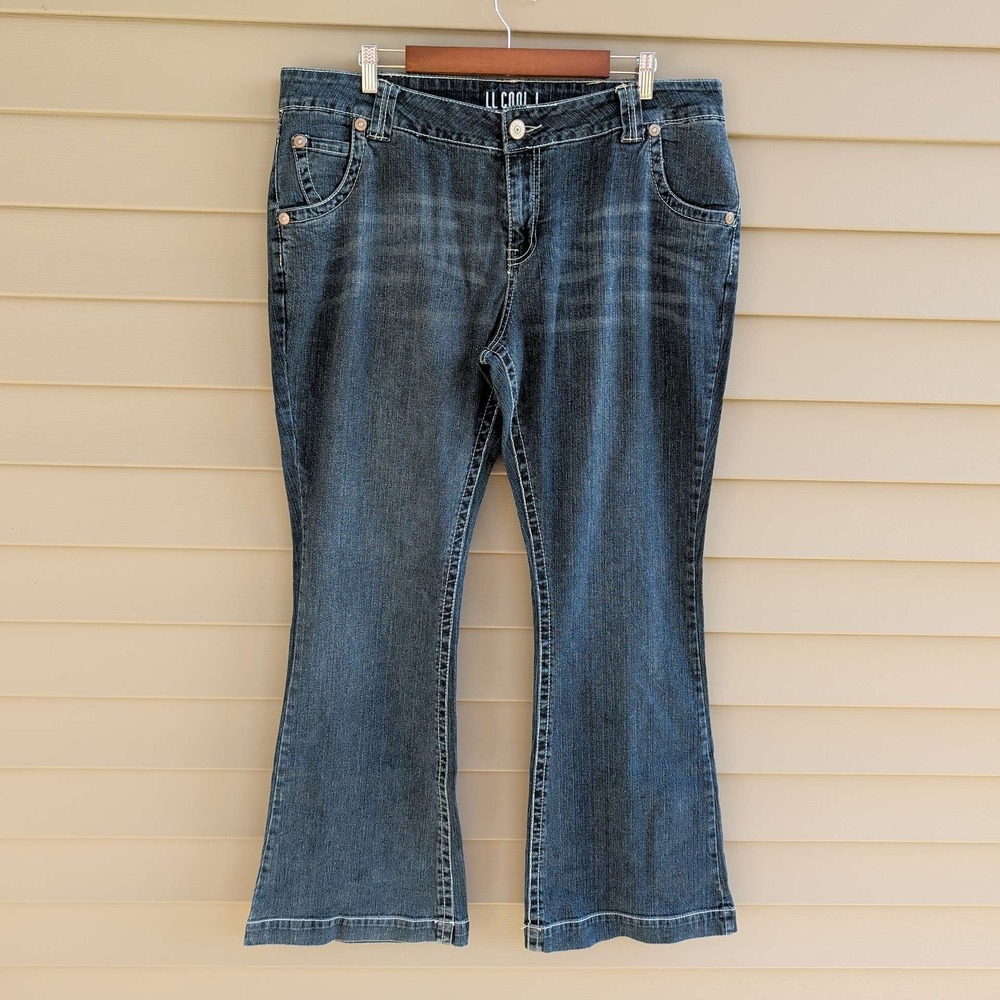 LL Cool J Flare Jeans‎ Womens 14W Dark Blue Embroidered Pockets Stretch Denim